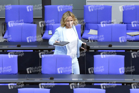 199. Sitzung des Deutschen Bundestages in Berlin