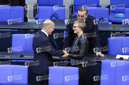 199. Sitzung des Deutschen Bundestages in Berlin