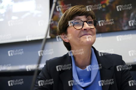 Fraktionssitzung der SPD-Bundestagsfraktion in Berlin