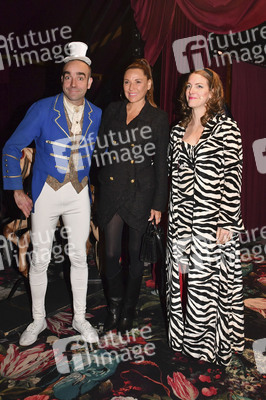 Teatro Dinner Show-Premiere 'Taste The Act of Show & Cuisine' in München