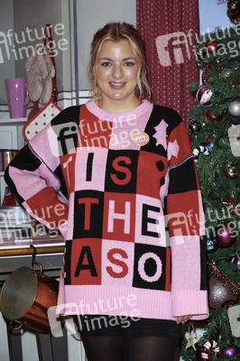 Der große Weihnachtsbäckerei-Kindertag in Hamburg