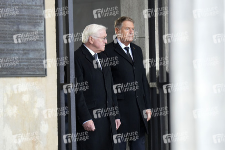 Kranzniederlegung zum Volkstrauertag in Berlin