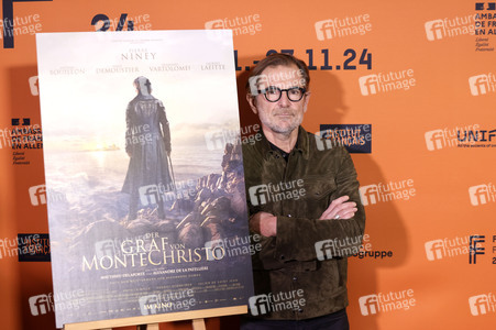 Filmpremiere 'Der Graf von Monte Christo' in Berlin