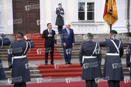 Begrüßung des Präsidenten der Kirgisischen Republik in Berlin