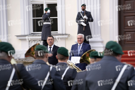 Begrüßung des Präsidenten der Kirgisischen Republik in Berlin