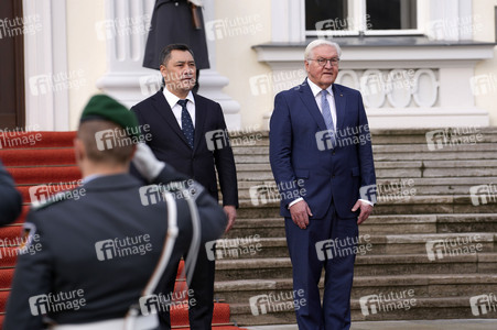 Begrüßung des Präsidenten der Kirgisischen Republik in Berlin