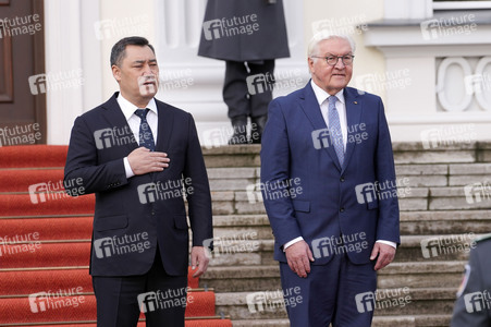 Begrüßung des Präsidenten der Kirgisischen Republik in Berlin