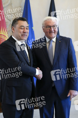 Begrüßung des Präsidenten der Kirgisischen Republik in Berlin