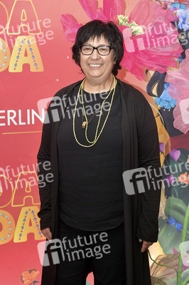 Young Show 'Frida & Frida' in Berlin