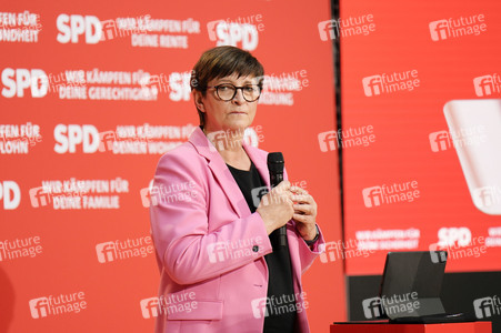 Auftakt zum Bundestagswahlkampf der SPD in Berlin