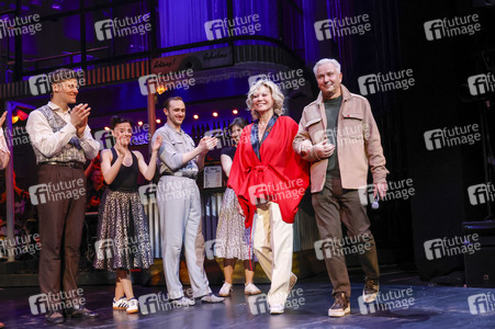 Spendenscheckübergabe zum Welt-Aids-Tag 2024 in Berlin