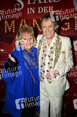 Geburtstags-Show 'Stars in der Manege' zum 80. Geburtstag von Bert Beel in Berlin