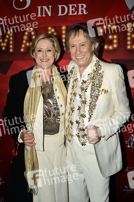 Geburtstags-Show 'Stars in der Manege' zum 80. Geburtstag von Bert Beel in Berlin