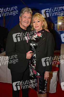 Geburtstags-Show 'Stars in der Manege' zum 80. Geburtstag von Bert Beel in Berlin