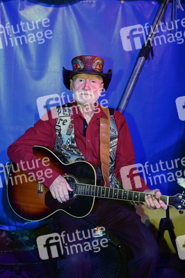 Geburtstags-Show 'Stars in der Manege' zum 80. Geburtstag von Bert Beel in Berlin