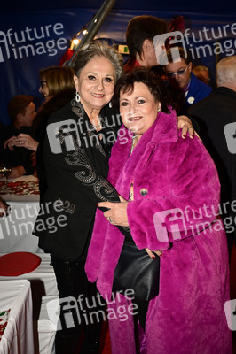 Geburtstags-Show 'Stars in der Manege' zum 80. Geburtstag von Bert Beel in Berlin