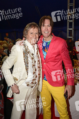 Geburtstags-Show 'Stars in der Manege' zum 80. Geburtstag von Bert Beel in Berlin