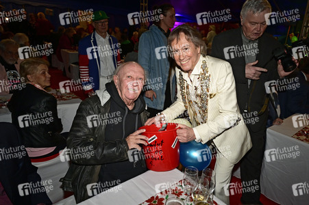 Geburtstags-Show 'Stars in der Manege' zum 80. Geburtstag von Bert Beel in Berlin