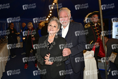 Geburtstags-Show 'Stars in der Manege' zum 80. Geburtstag von Bert Beel in Berlin