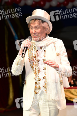 Geburtstags-Show 'Stars in der Manege' zum 80. Geburtstag von Bert Beel in Berlin