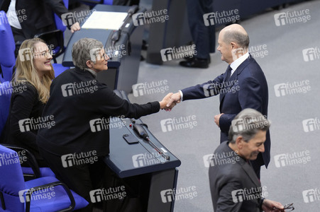 202. Sitzung des Deutschen Bundestages in Berlin