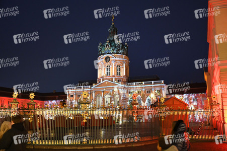 Weihnachtsmarkt am Schloss Charlottenburg in Berlin