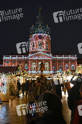Weihnachtsmarkt am Schloss Charlottenburg in Berlin