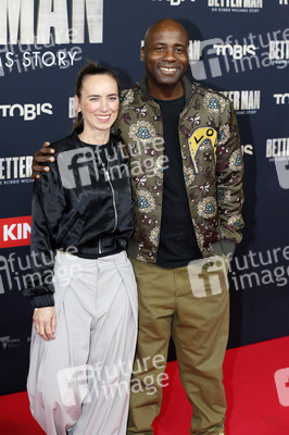 Filmpremiere 'Better Man - Die Robbie Williams Story' in Köln