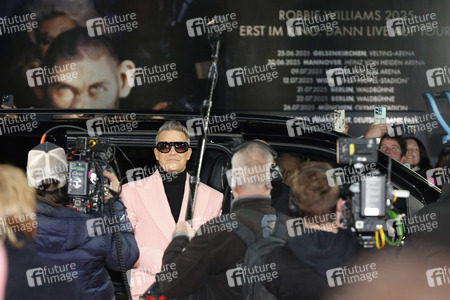 Filmpremiere 'Better Man - Die Robbie Williams Story' in Köln