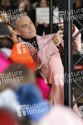 Filmpremiere 'Better Man - Die Robbie Williams Story' in Köln