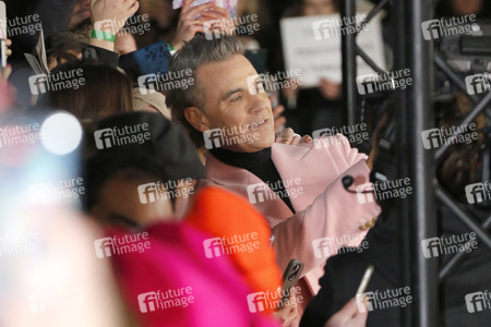 Filmpremiere 'Better Man - Die Robbie Williams Story' in Köln