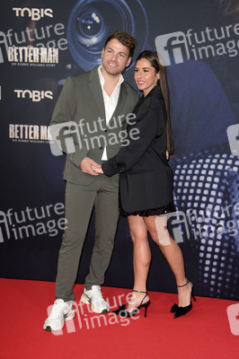 Filmpremiere 'Better Man - Die Robbie Williams Story' in Köln