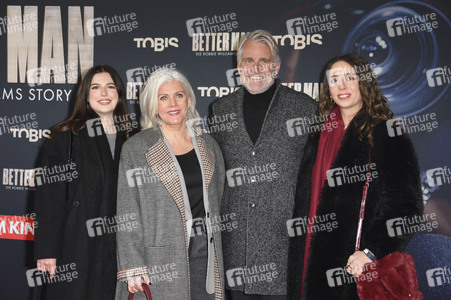 Filmpremiere 'Better Man - Die Robbie Williams Story' in Köln