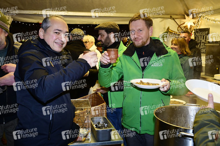Michael Kretschmer beim Charity-Kochen in Görlitz