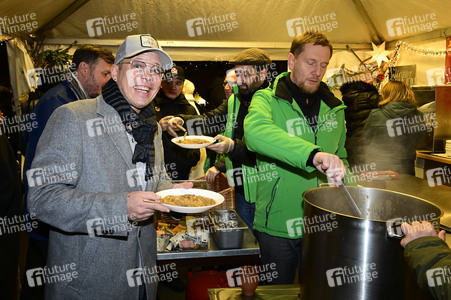 Michael Kretschmer beim Charity-Kochen in Görlitz