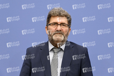 Bundespressekonferenz Menschenrechtsbericht in Berlin