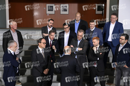 Treffen von Olaf Scholz mit Vertretern der Stahlbranche in Berlin