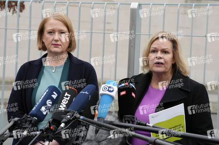 Pressekonferenz Nationaler Aktionsplan gegen Menschenhandel und Gewaltstrategien in Berlin