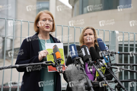 Pressekonferenz Nationaler Aktionsplan gegen Menschenhandel und Gewaltstrategien in Berlin