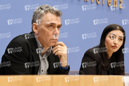 Bundespressekonferenz 14. Integrationsbericht in Berlin