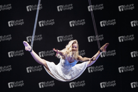 Flic Flac - Die Wintershow in Erfurt