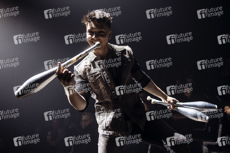 Flic Flac - Die Wintershow in Erfurt