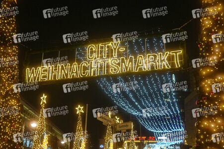 City-Weihnachtsmarkt an der Gedächtniskirche in Berlin