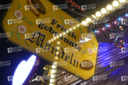 City-Weihnachtsmarkt an der Gedächtniskirche in Berlin