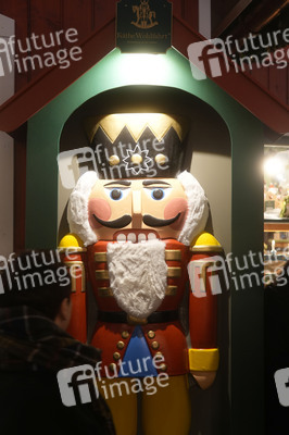 City-Weihnachtsmarkt an der Gedächtniskirche in Berlin