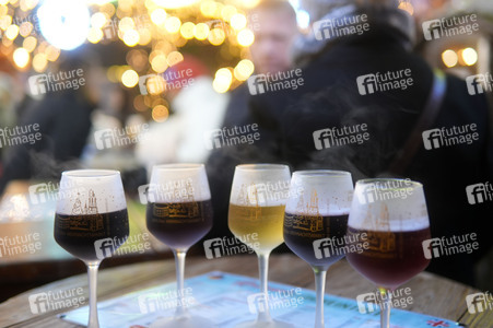 City-Weihnachtsmarkt an der Gedächtniskirche in Berlin