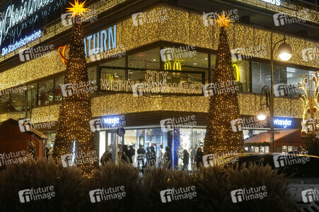 City-Weihnachtsmarkt an der Gedächtniskirche in Berlin