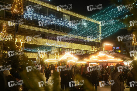 City-Weihnachtsmarkt an der Gedächtniskirche in Berlin