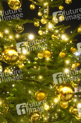 Weihnachtszeit am Pariser Platz in Berlin
