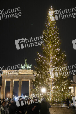 Weihnachtszeit am Pariser Platz in Berlin
